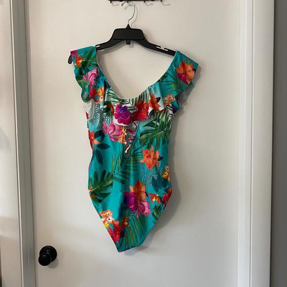 La Blanca Other - La Blanca Size 14 Women One Piece Tropicalia Off Shoulder Mio Swimsuit